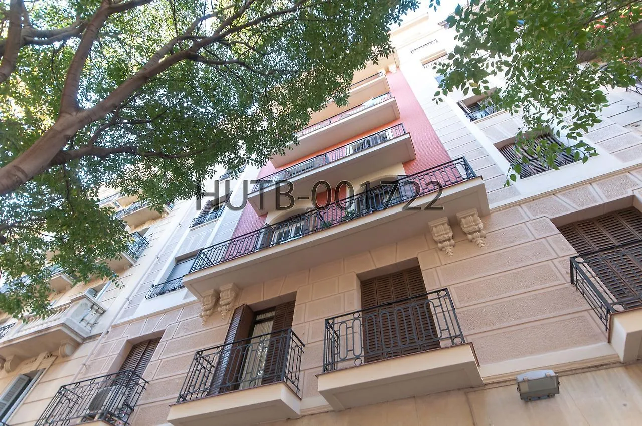 Go-Bcn Residence Sagrada Familia 0*, Barcelona